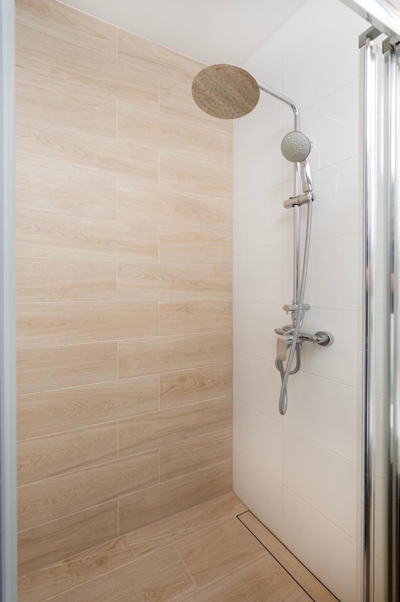 Manufaktura Residence - Apartamenty Prestiz Z Garazem Podziemnym I Dwoma Lazienkami Λοτζ Εξωτερικό φωτογραφία