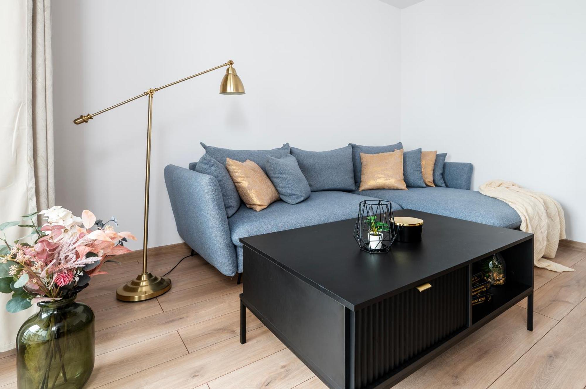 Manufaktura Residence - Apartamenty Prestiz Z Garazem Podziemnym I Dwoma Lazienkami Λοτζ Εξωτερικό φωτογραφία